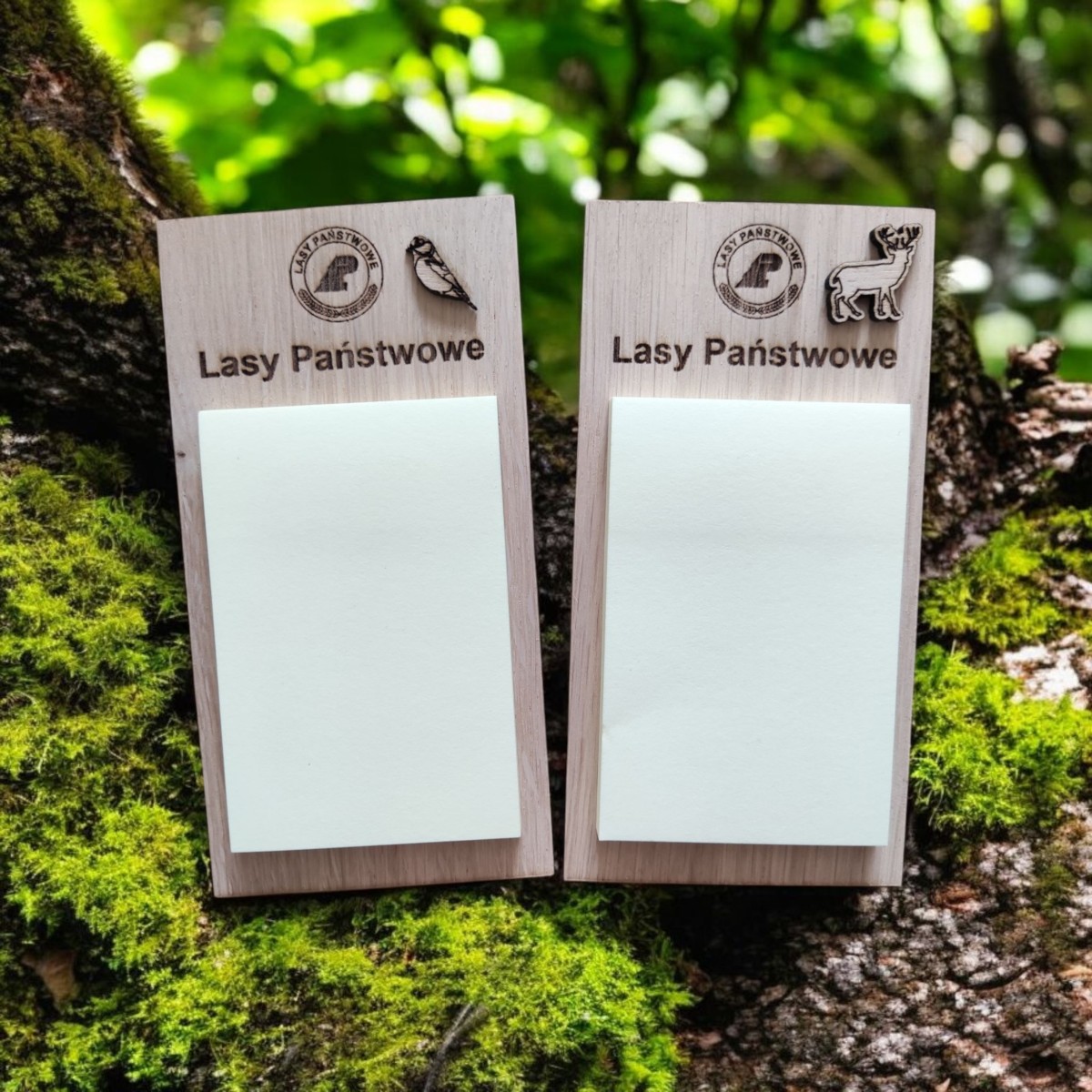 Notes reklamowy z karteczkami – listwa z litego drewna dębowego i grawerem z logo firmy