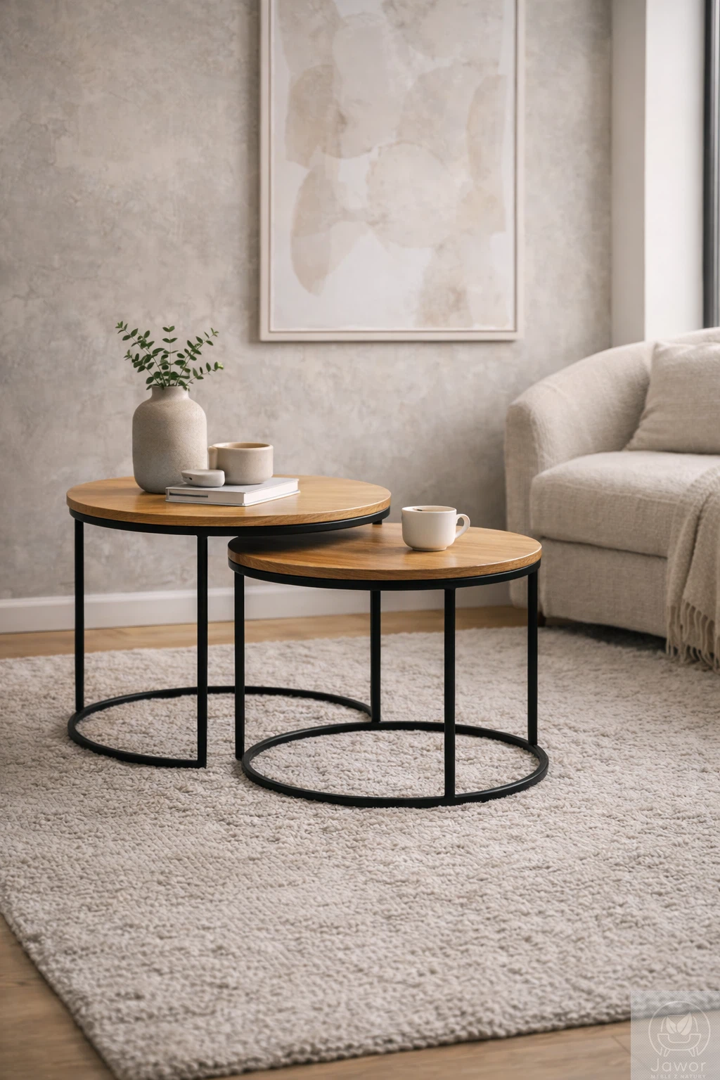 stoliki kawowe dębowe okrągłe 2w1 – aranżacja salonu, większy i mniejszy stolik wsuwany, czarne nogi metalowe, blat min. 2 cm
