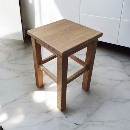 Taboret dębowy klasyczny 31x31x46 cm