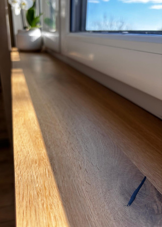 Parapet dębowy na wymiar głębokość do 25 cm