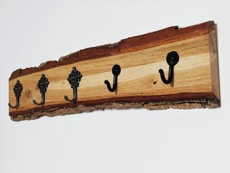 WIESZAK ścienny na ubrania dębowy – z korą – 63,5 cm