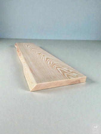 PÓŁKA drewniana na ścianę – z sosny – naturalna krawędź – olejowana 50–100 cm