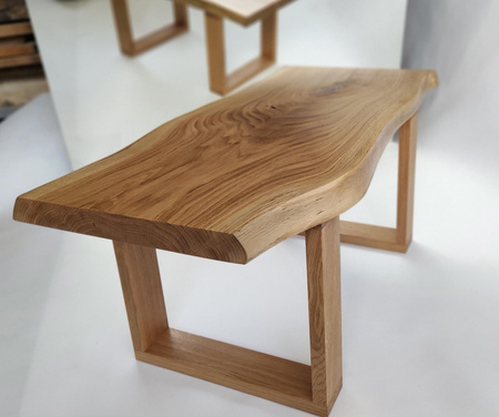 Stolik kawowy dębowy Monolit – blat z jednego kawałka litego dębu, unikatowy design
