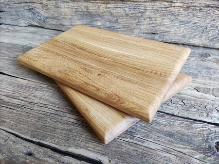 Deska do krojenia dębowa 20x30 cm – dwustronna, olejowana