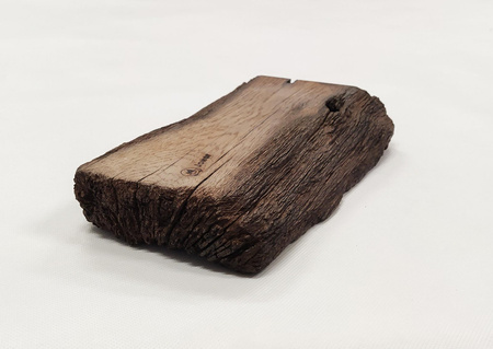 Świecznik ze starego dębu 2