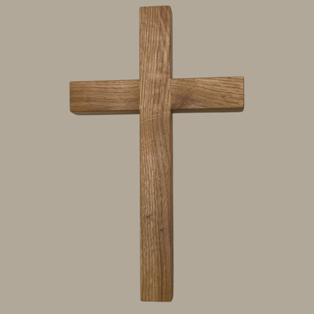 KRZYŻ dębowy 30 cm – klasyczny lub z grawerem