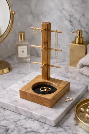 ORGANIZER na biżuterię – stojak obrotowy drewniany na kolczyki i bransoletki